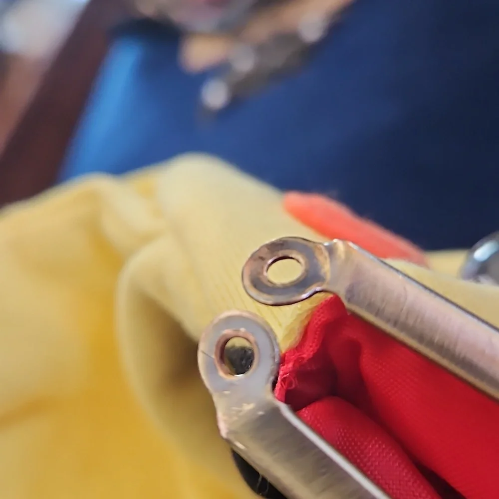 Fluke Frog Yellow Backpack . - Picture 13 of 13